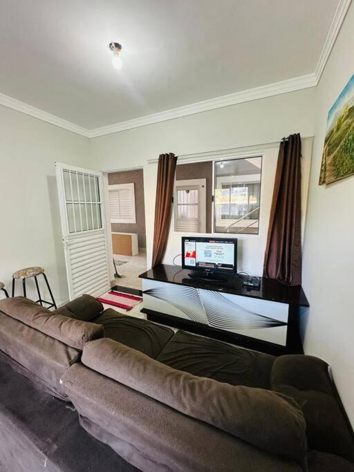 Apto Mobiliado Horto Florestal -01 - 16 Apartamento